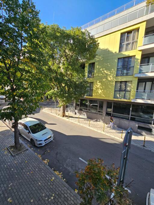 Serenity In The Heart Of Varna With Parking Ngoại thất bức ảnh