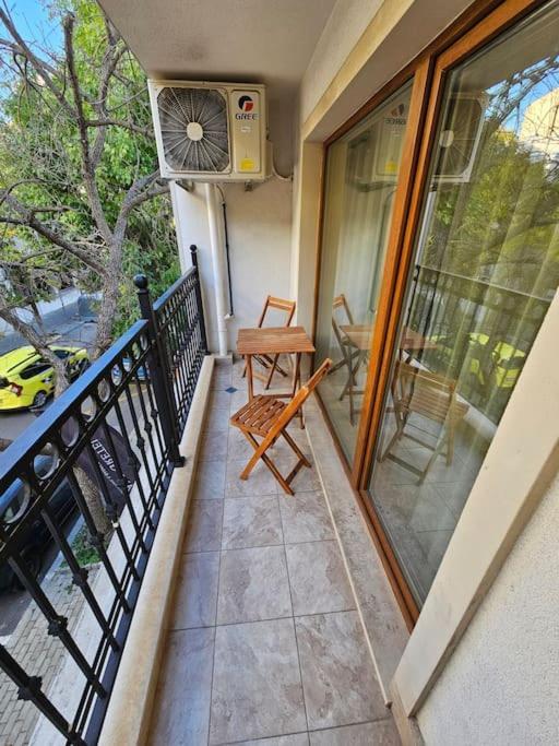 Serenity In The Heart Of Varna With Parking Ngoại thất bức ảnh